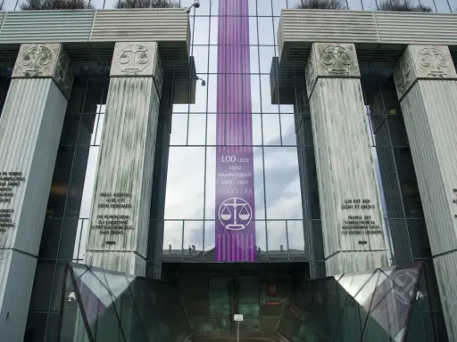 Sąd Najwyższy: Co to jest i dlaczego jego rola jest kluczowa?
