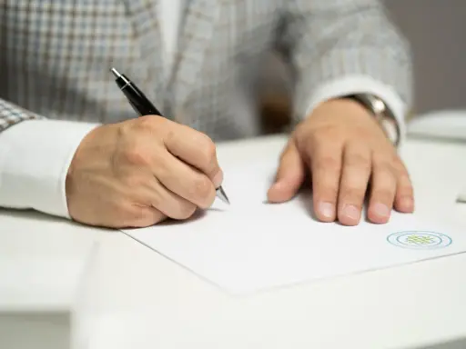 Odpis wyroku rozwodowego: jak go zdobyć bez stresu i błędów?