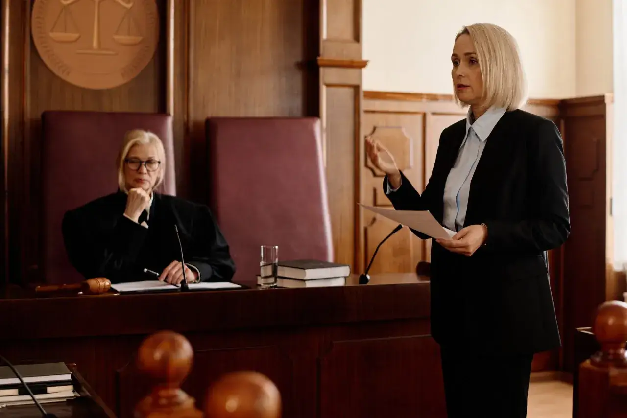 Sędzia w sądzie ocena wiarygodności świadka